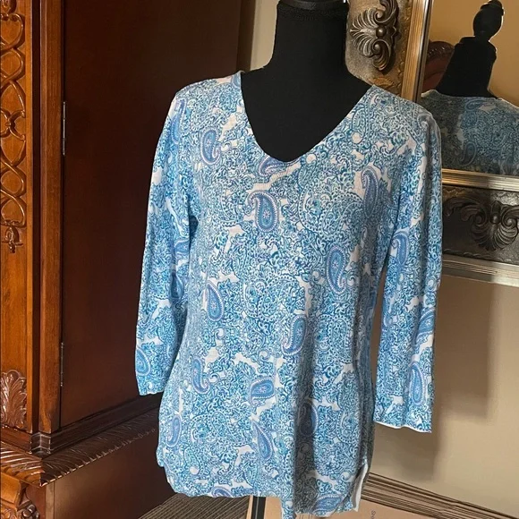 Talbots Blue and White Paisley Sweater Size Medium Petite - Picture 2 of 6
